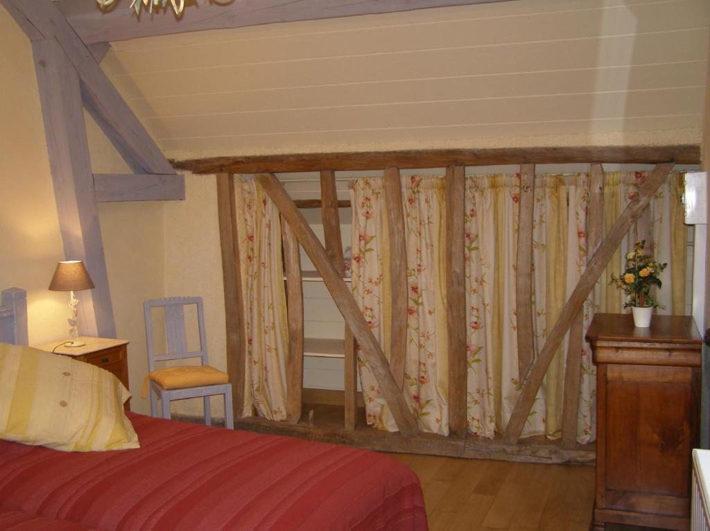 Bed and Breakfast Grange De La Herde Camon  Zimmer foto